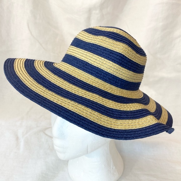 Infant Striped Floppy Sun Hat - Picture 2 of 11